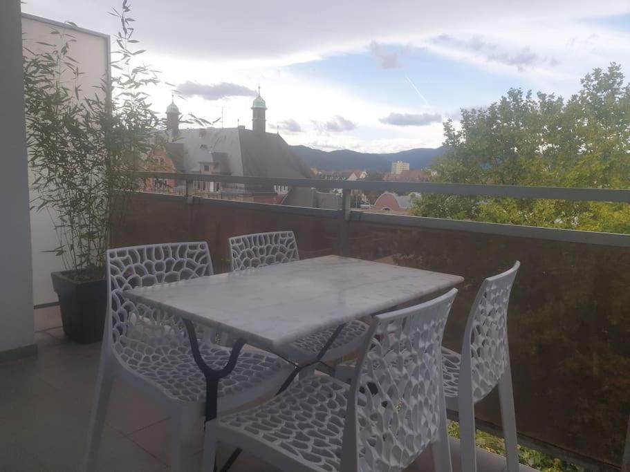 Le VI Apartment Colmar Exterior foto